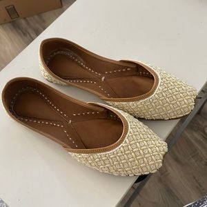 Pearl handmade ballet shoes from India slipper slide on